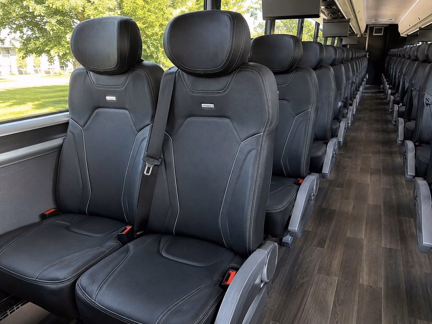 shuttle your wedding guests between salt lake valley hotels and west valley city venues